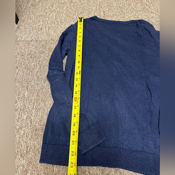 2 Cardigans - Picture 3 of 5